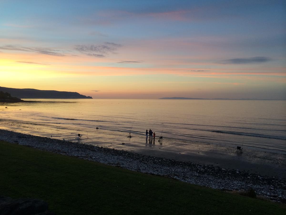 Josies Place At Waters Edge Self Catering Apartment Glenarm Экстерьер фото